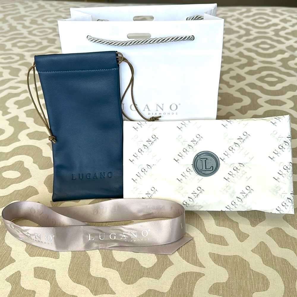 Lugano Diamonds Glasses Case